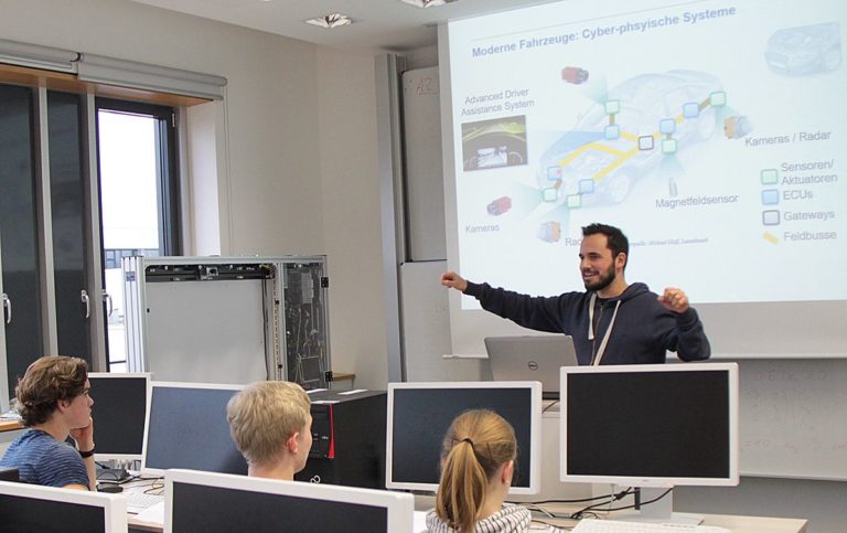 09.12.2016 Vortrag über Optimierungsprobleme in der Informatik